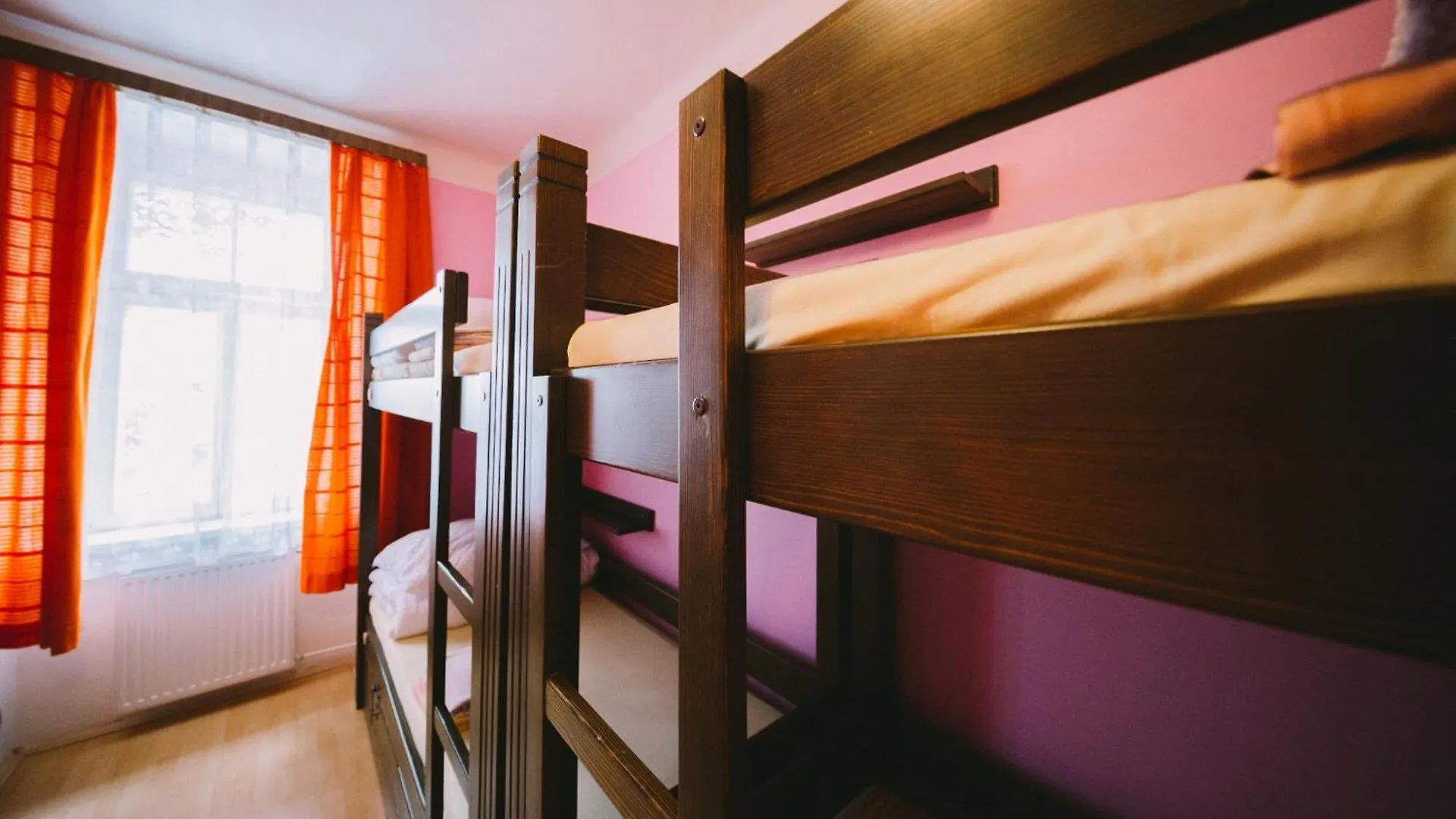 Hostel Dakura Prague