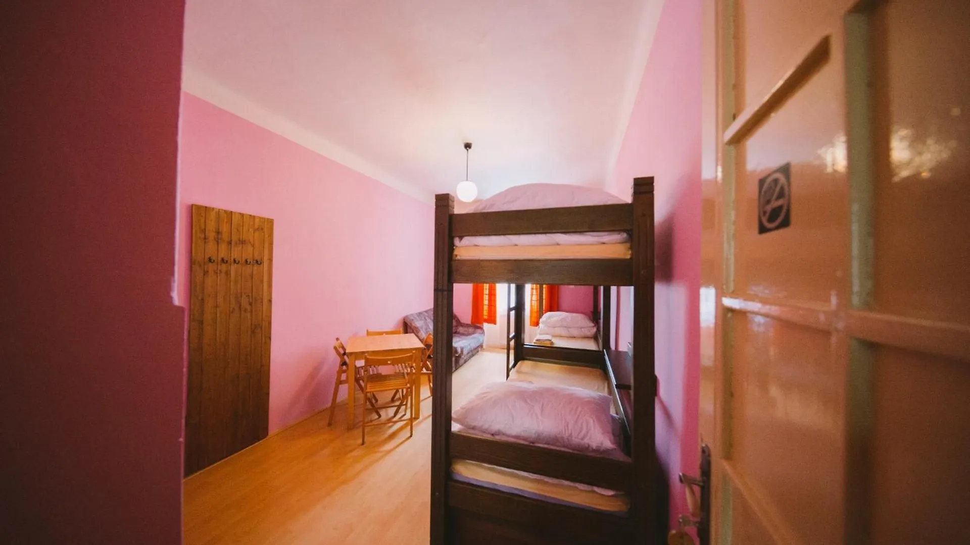 Hostel Dakura Prague
