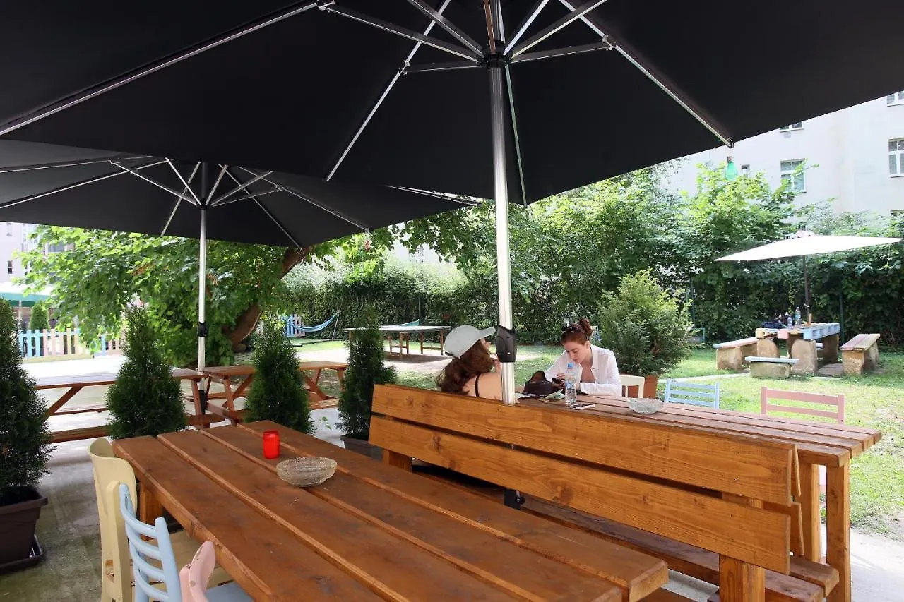 Hostel Dakura Prague