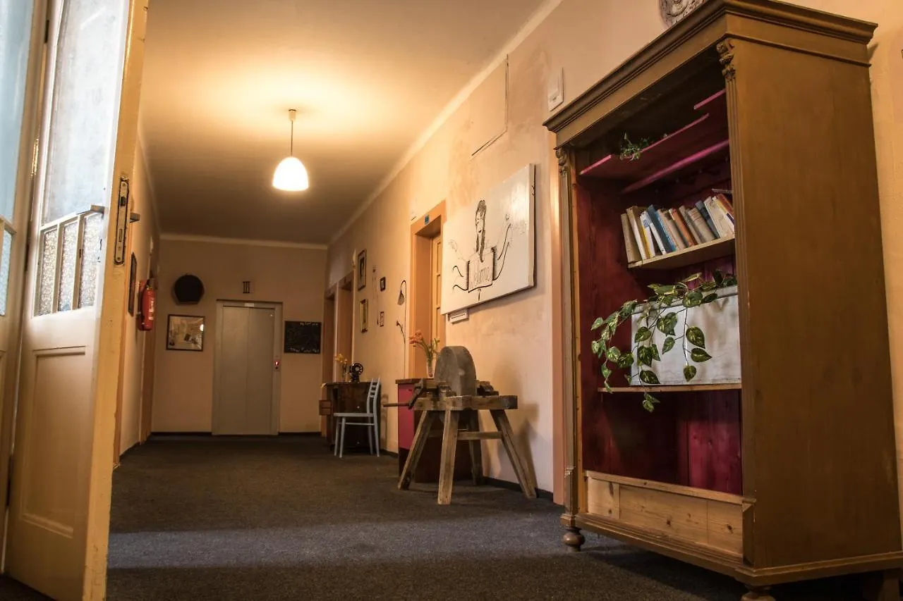 Hostel Dakura Prague